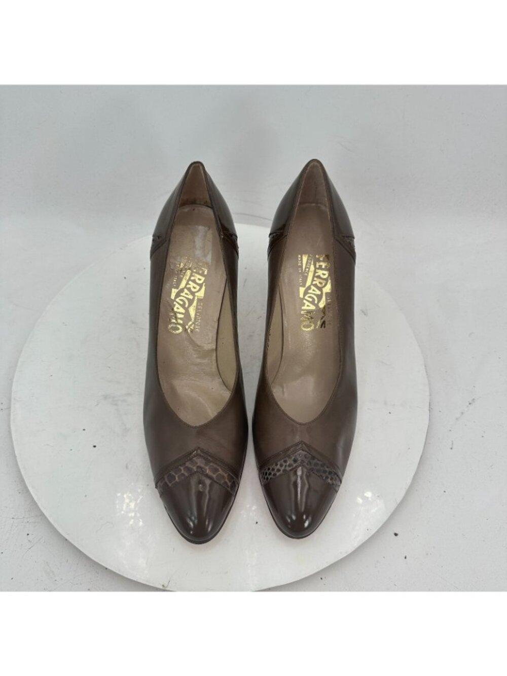 Salvatore Ferragamo Women Size 7.5B Brown Leather Snake Skin Pattern Heel Shoes - Picture 3 of 11